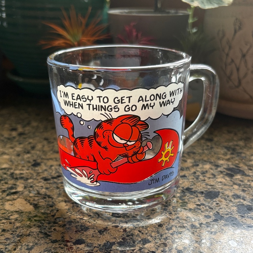Vintage 1978 Garfield & Odie McDonald’s Glass Coffee Mug Cup by Jim Davis